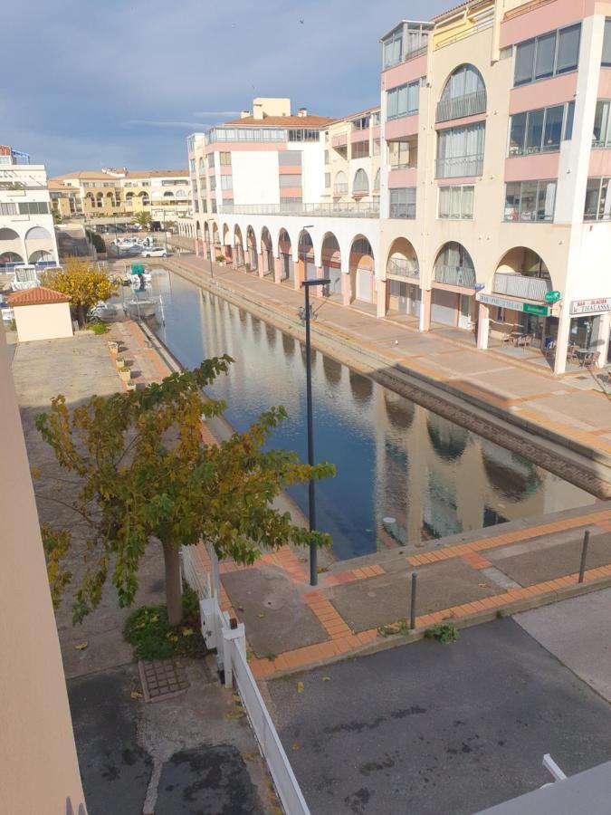 Charmant 2 Pieces Les Pieds Dans L'Eau Sete Exterior photo